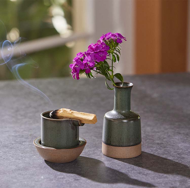 Ashtray Set by Seth - Image 11