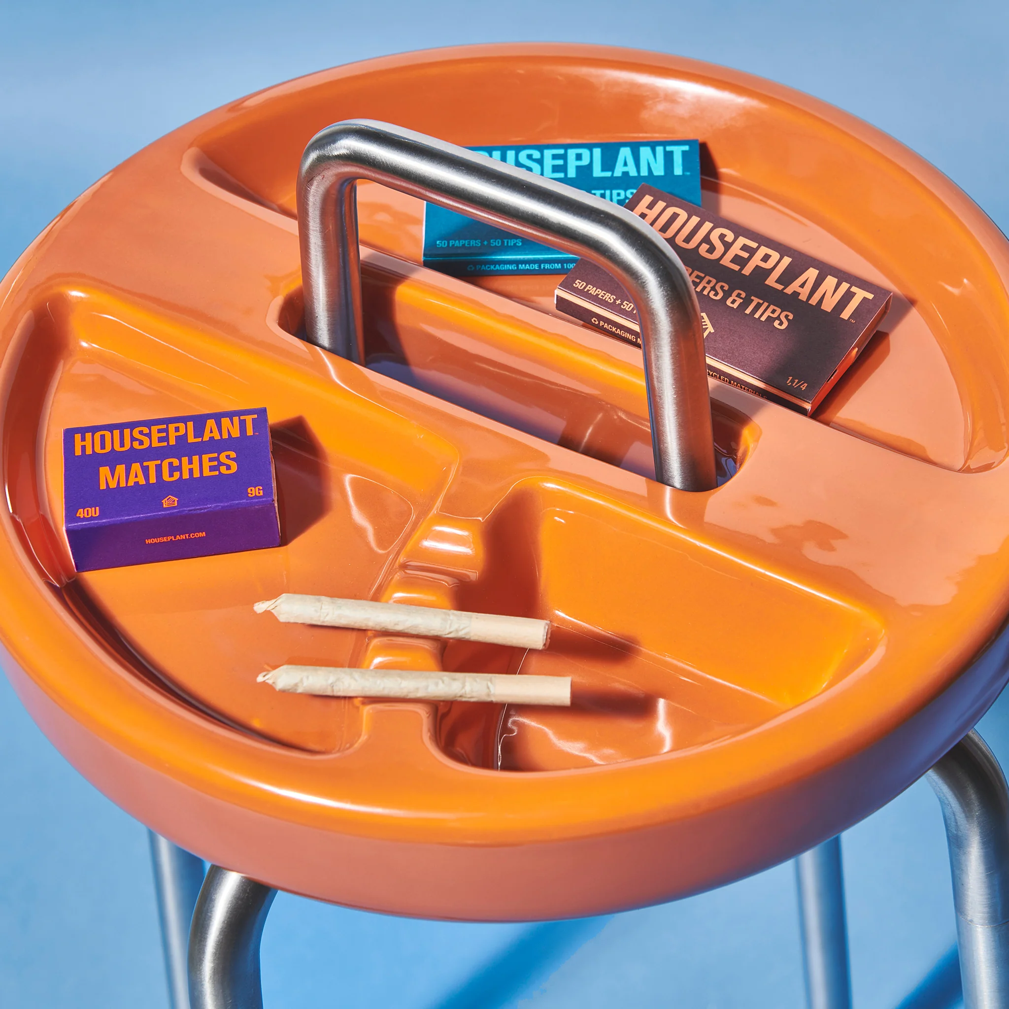 Side Table Ashtray - Image 16
